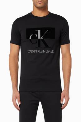 تسوق تي شيرت قطن بحروف شعار الماركة Calvin Klein Jeans أسود لل ا ناس البحرين