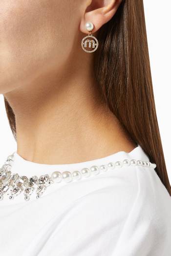 hover state of Miu Pearl Pendant Earrings in Metal  
