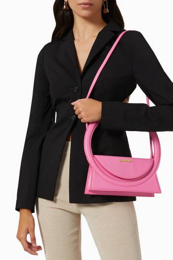 hover state of Le Sac Rond Shoulder Bag in Smooth Leather       
