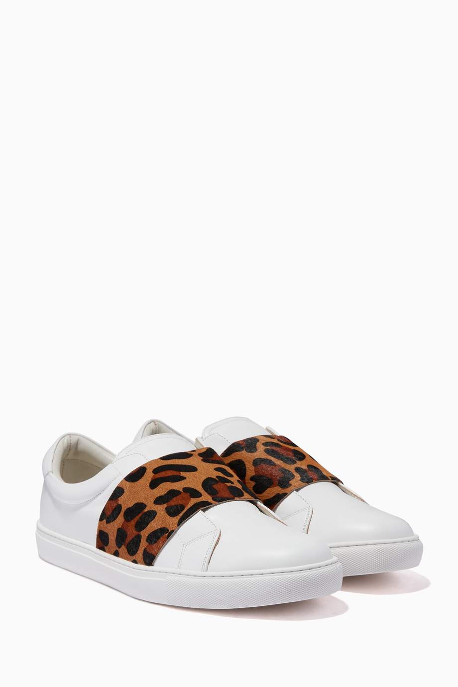 Shop Cosmoparis White White Leopard Print Low Top Sneakers For Women Ounass Oman No site da cosmoparis online voce encontrara a colecao outlet da cosmoparis, as lojas online nosso site cosmoparis online oferece informacoes uteis sobre essa marca , que ate agora talvez. ounass oman