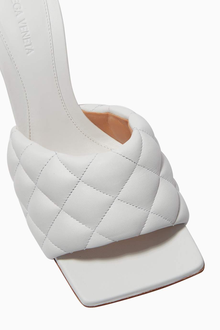bottega veneta white quilted mules