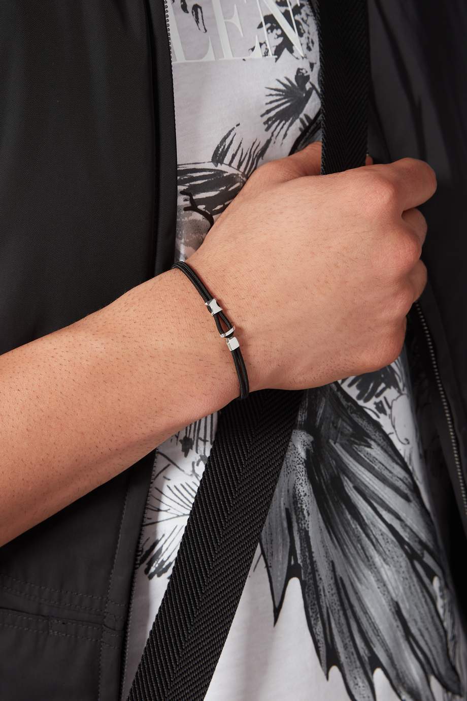 Shop Miansai Black Orson Loop Bungee Rope Bracelet for Men Ounass UAE