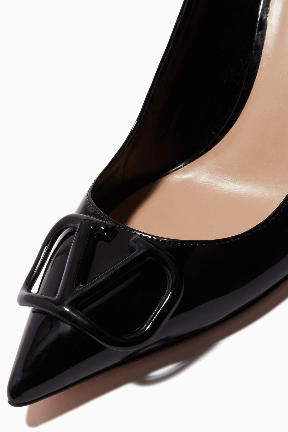 vlogo pumps