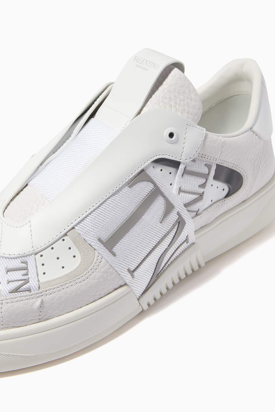 valentino garavani calfskin vl7n sneaker with bands