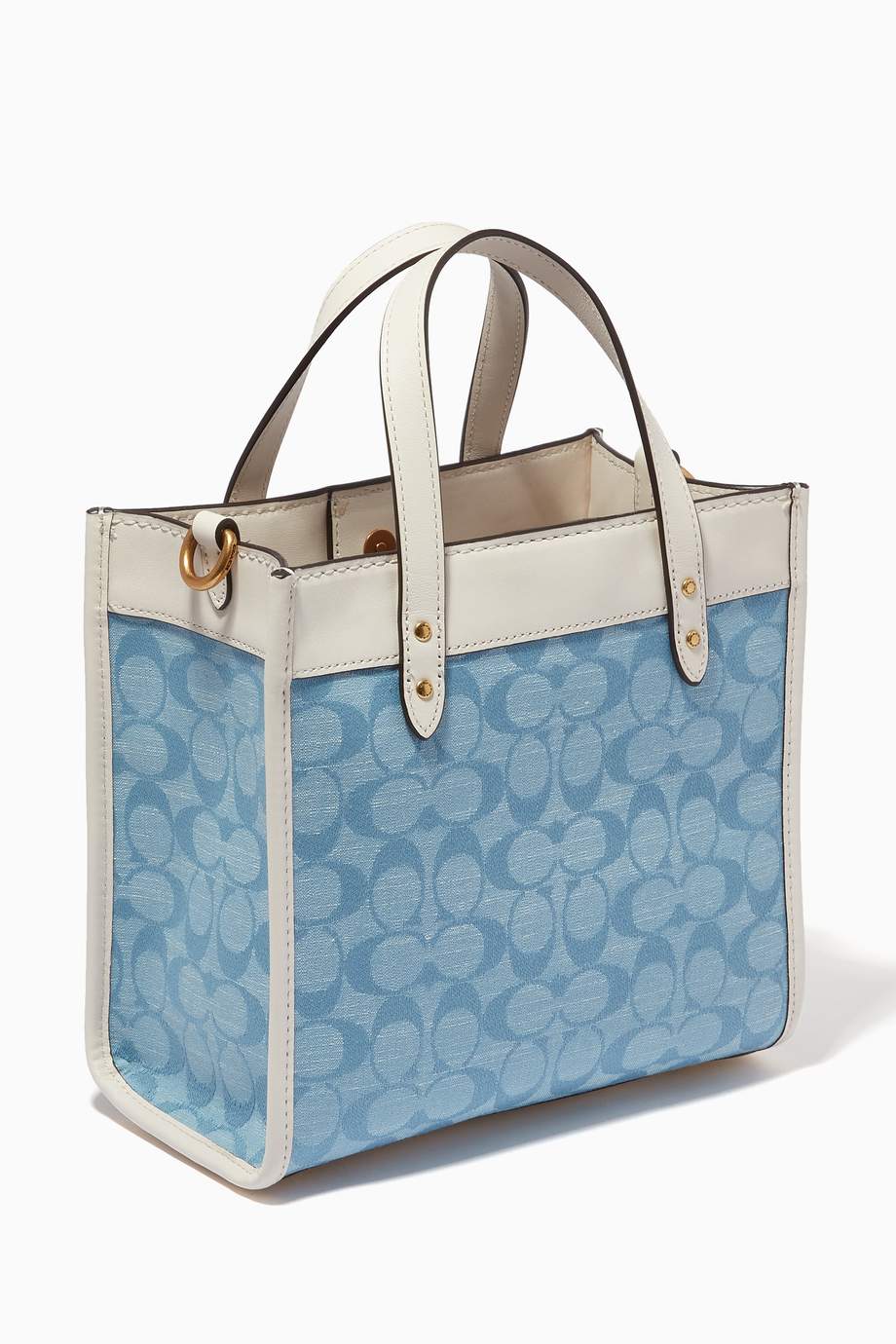 Shop Coach Blue Field Tote 22 in Signature Chambray for Women | Ounass Saudi