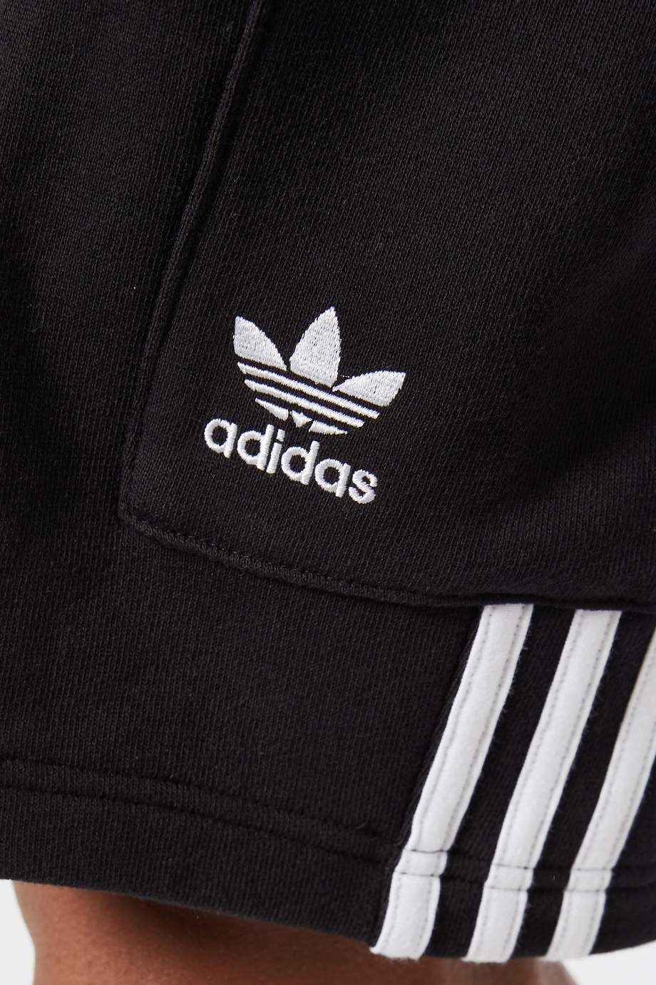adicolor cargo